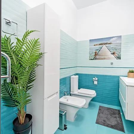 Liberty Square Jf Kennedy - By Openhouse *