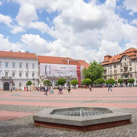 Liberty Square Jf Kennedy - By Openhouse *